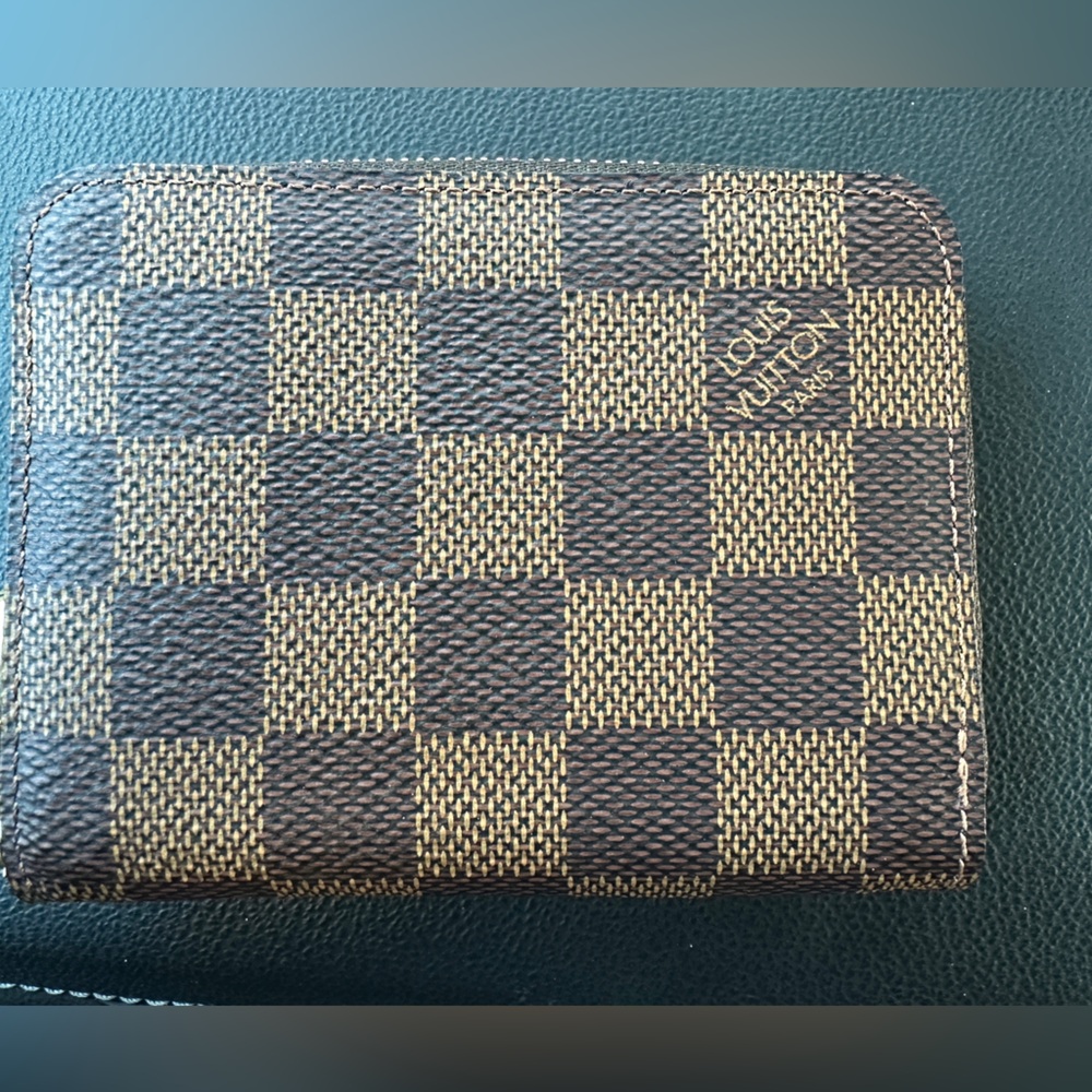 Louis Vuitton Zippy Coin Purse